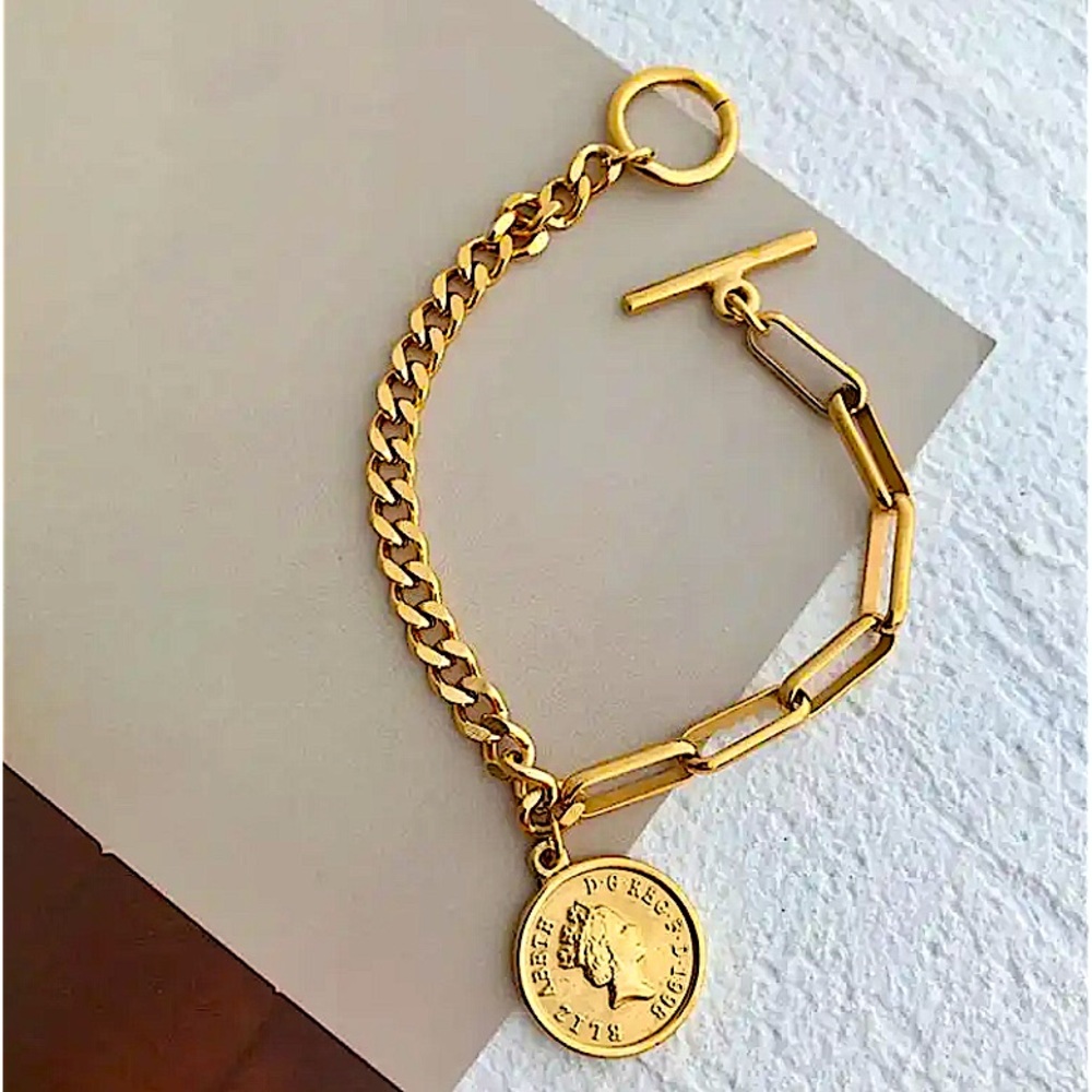 Queen Elizabeth Coin Gold Plated Chain Link Necklace Matching Bracelet Set - Picture 8 of 11